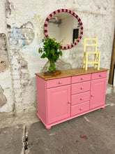 Ladda upp bild till gallerivisning, Rosa skänk
